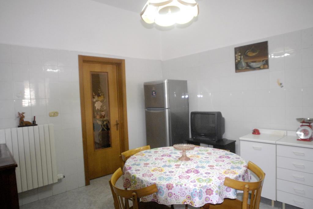 Ferienwohnung Casa Dei Furnari Collepasso Exterior foto